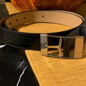 DKNY Mens Leather Belt
